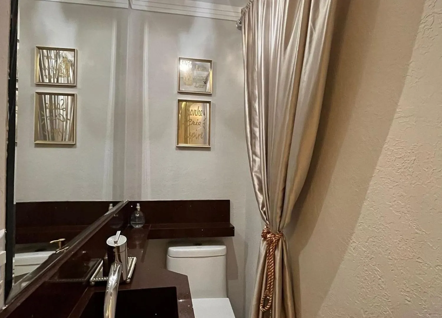 A Favorita Casa 15K Jacuzzi & Piscina Bc Villa Balneario Camboriu 0*,  Brazil